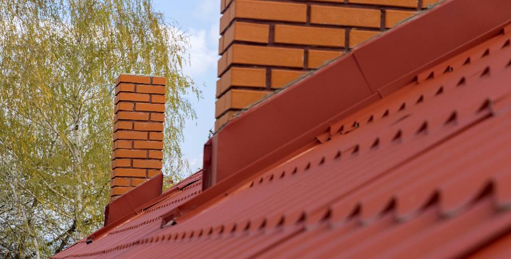 Is Metal Roofing Cheaper Than Shingles in Florida?